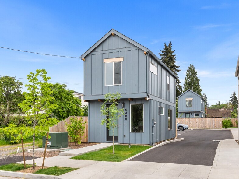4380 NE Going St, Portland, OR à vendre - Photo de l’immeuble – Image 3 sur 30
