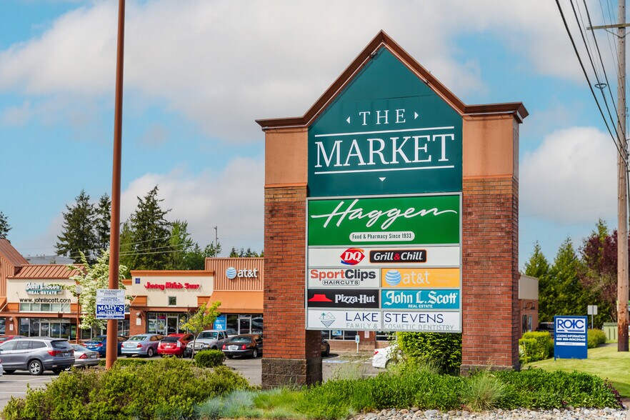 8915 Market Pl NE, Lake Stevens, WA à vendre - Photo de l’immeuble – Image 3 sur 10