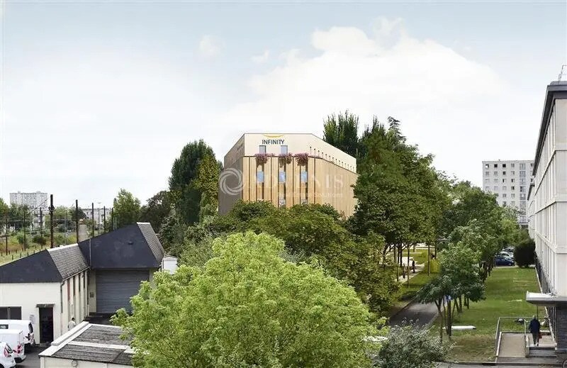 Bureau dans Tours à vendre - Photo de l’immeuble – Image 3 sur 4