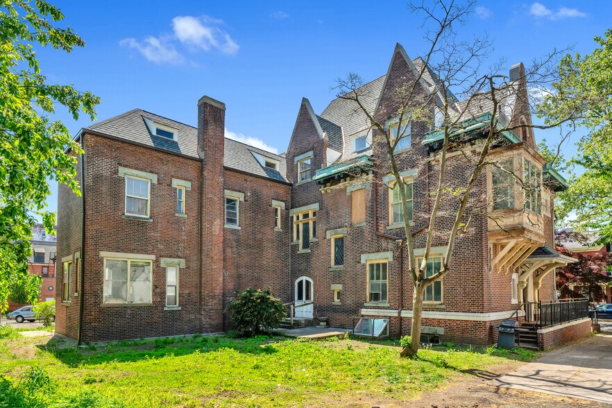 51 Trumbull St, New Haven, CT à vendre - Photo de l’immeuble – Image 2 sur 81