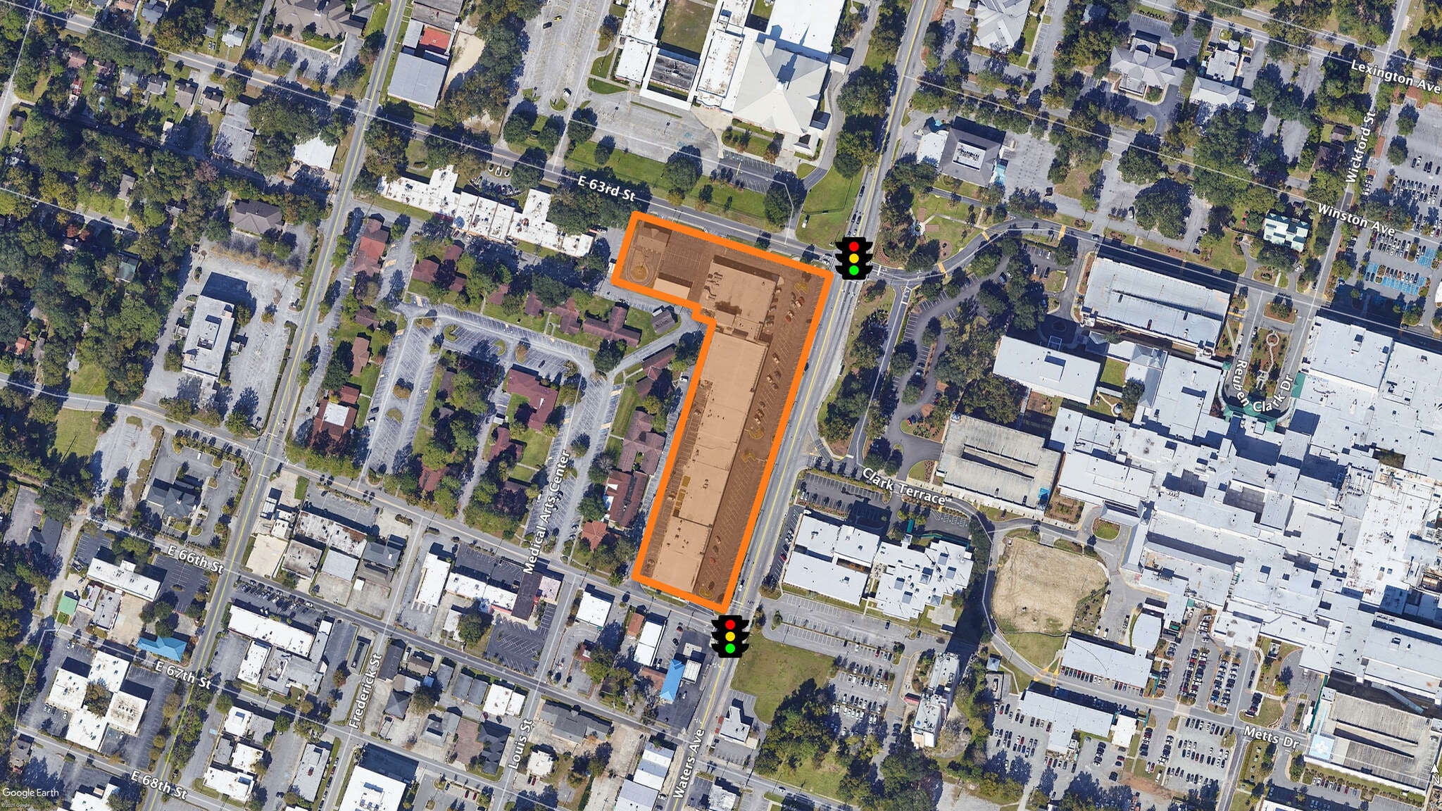 4800 Waters Ave, Savannah, GA à louer Aérien– Image 1 sur 9