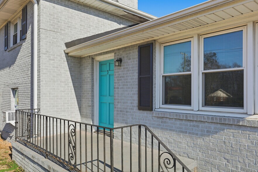 3 Rangeview Cir, Greenville, SC à vendre - Photo de l’immeuble – Image 3 sur 32