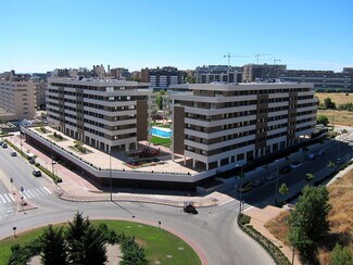 Plus de détails pour Local commercial à louer