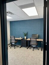 4045 S Broadway, Englewood, CO à louer Photo de l’immeuble– Image 1 sur 1