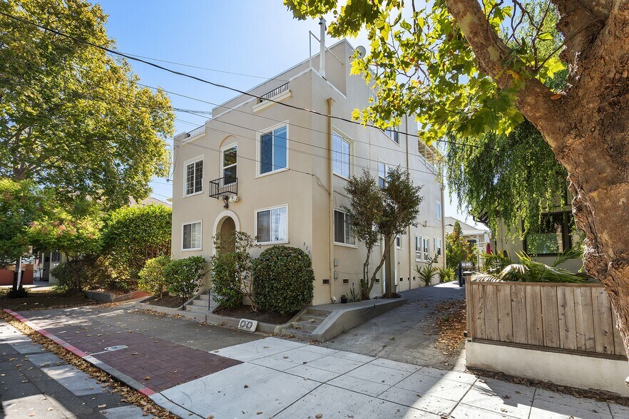 823-825 55th St, Oakland, CA à vendre - Photo de l’immeuble – Image 3 sur 25