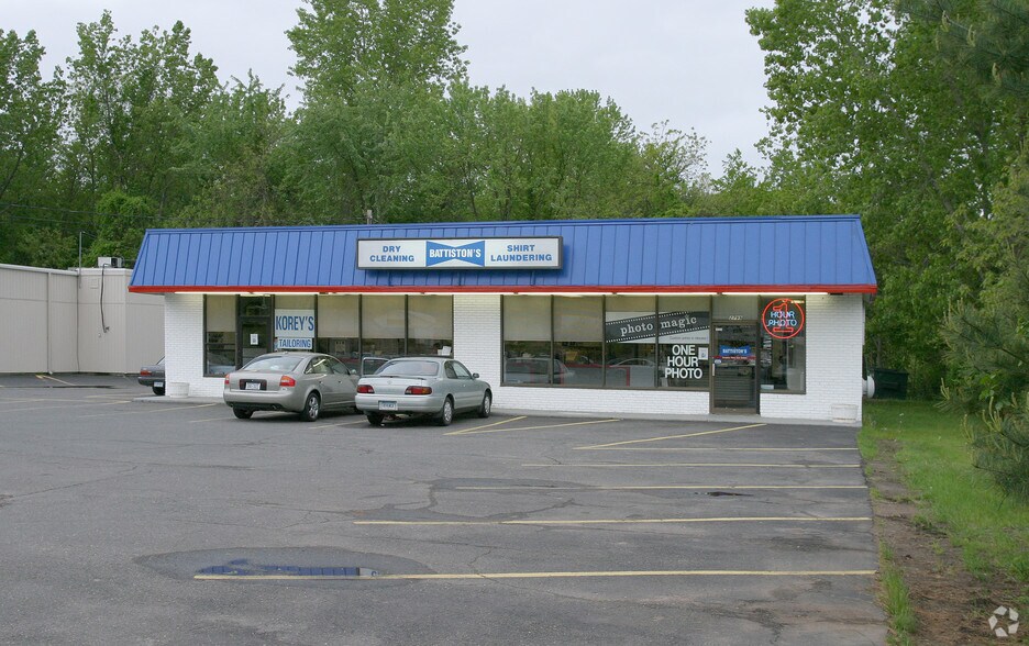 2799 Main St, Glastonbury, CT à louer - Photo de l’immeuble – Image 3 sur 5