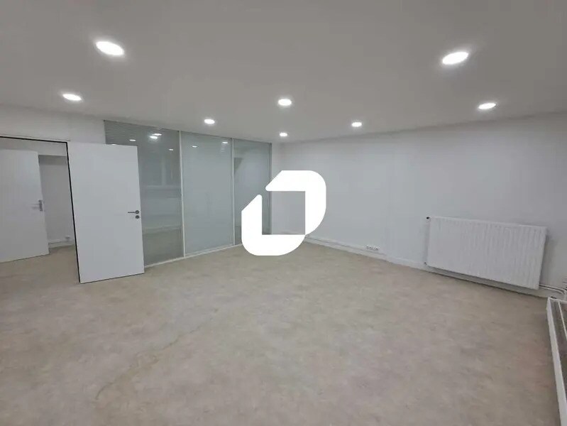 Bureau dans Nanterre à louer Photo intérieure– Image 1 sur 21
