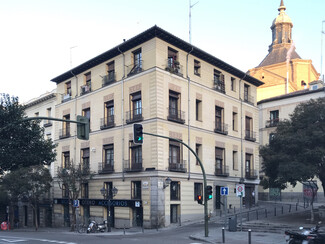 Plus de détails pour Plaza De La Cruz Verde, 1, Madrid - Logement à vendre