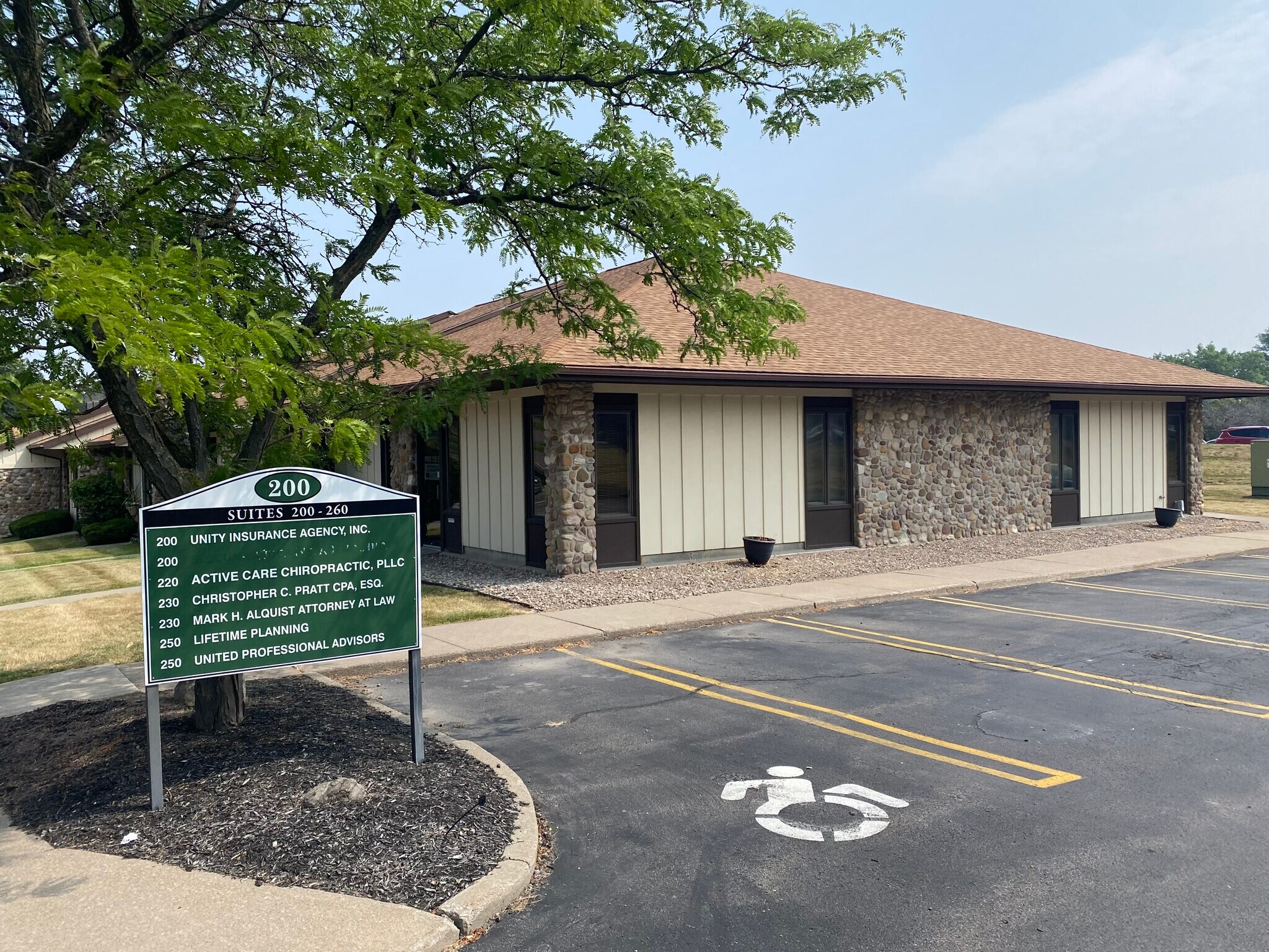 6800 Pittsford Palmyra Rd, Fairport, NY à vendre Photo de l’immeuble– Image 1 sur 14