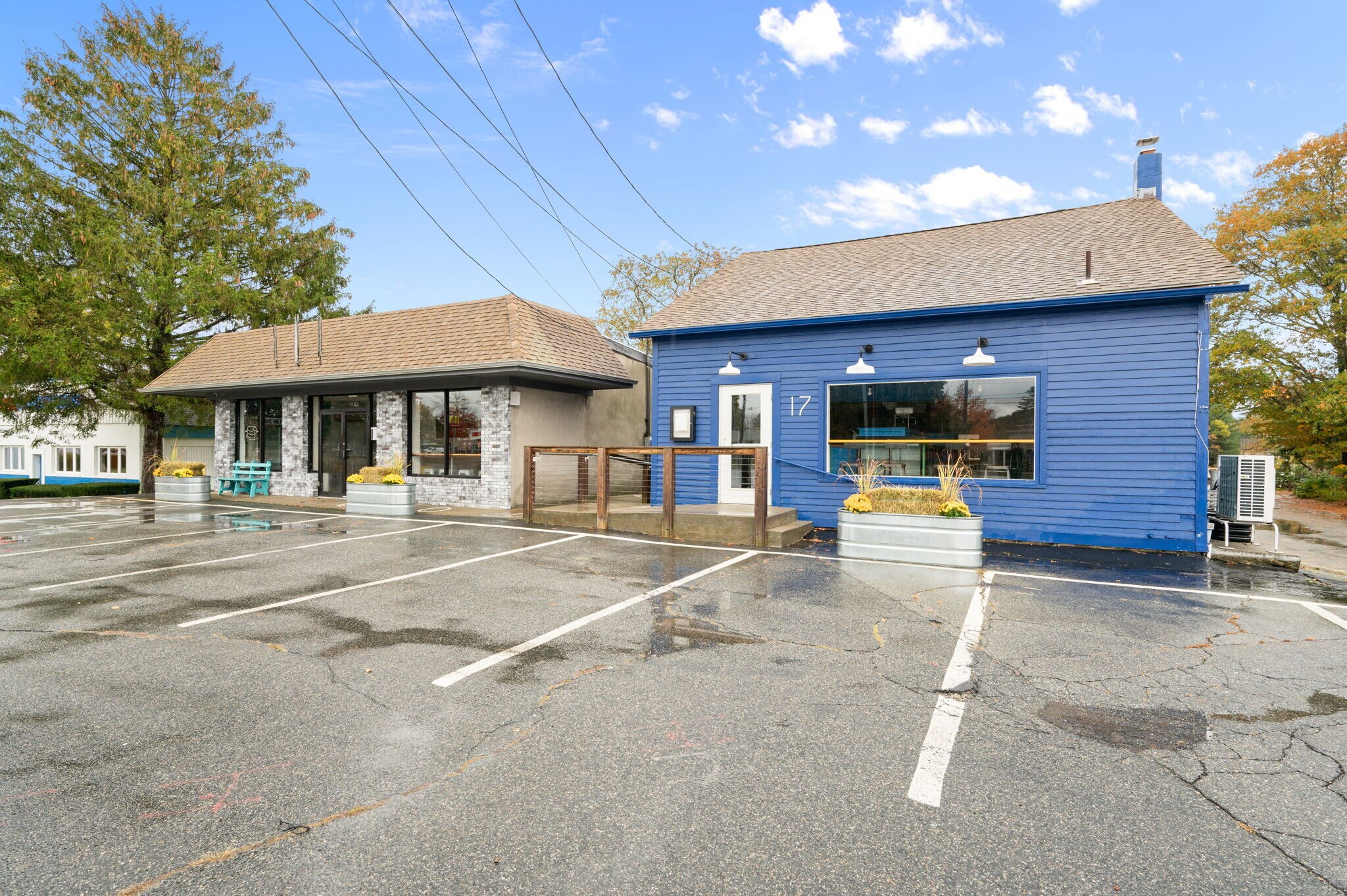 17 S Main St, Brooklyn, CT à vendre Photo de l’immeuble– Image 1 sur 55