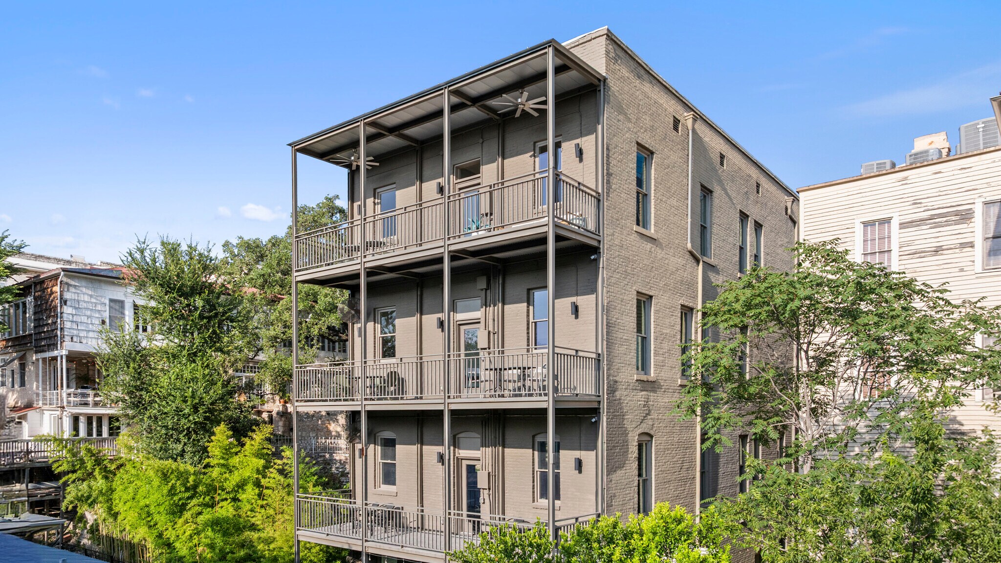702 San Antonio St, Austin, TX à vendre Photo de l’immeuble– Image 1 sur 38