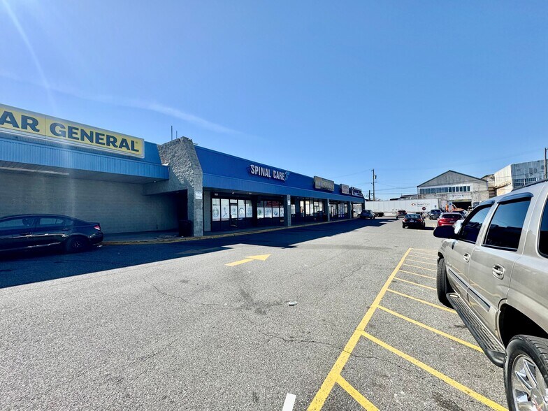 2401 E Tioga St, Philadelphia, PA à louer - Photo de l’immeuble – Image 2 sur 5