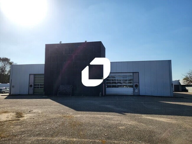 Plus de détails pour Industriel/Logistique à louer