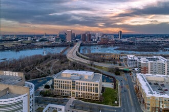 901 Semmes Ave, Richmond, VA - Vue aérienne  vue de carte - Image1