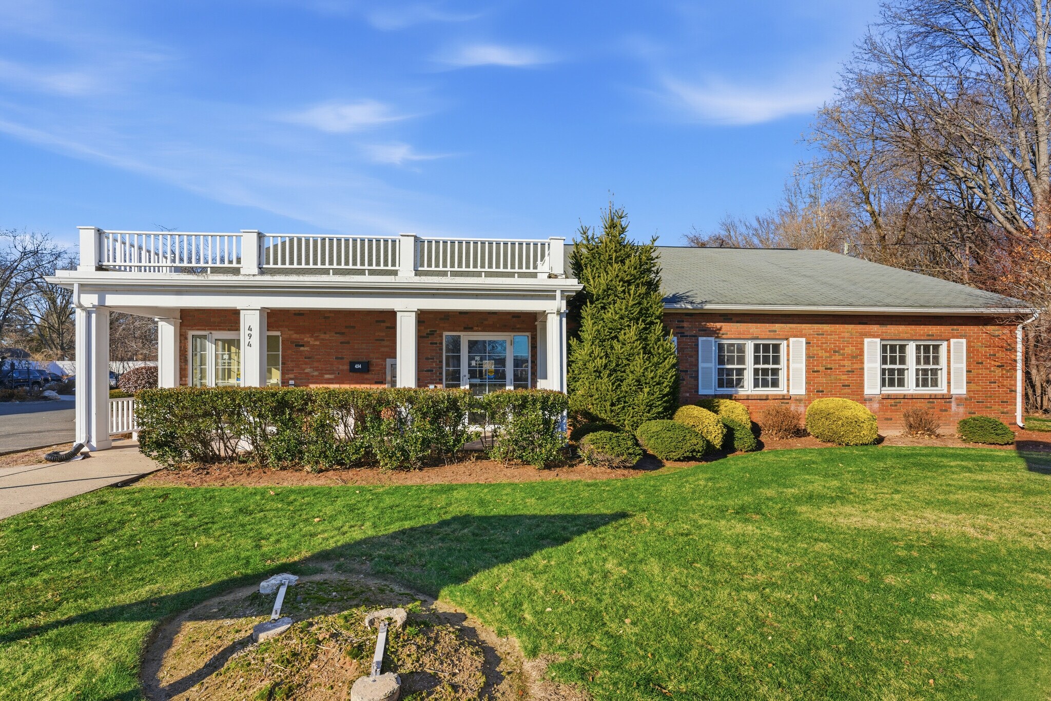 494 Newton St, South Hadley, MA à vendre Photo principale– Image 1 sur 13