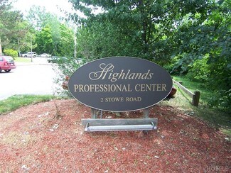Plus de détails pour 2 Stowe Rd, Peekskill, NY - Bureau à louer