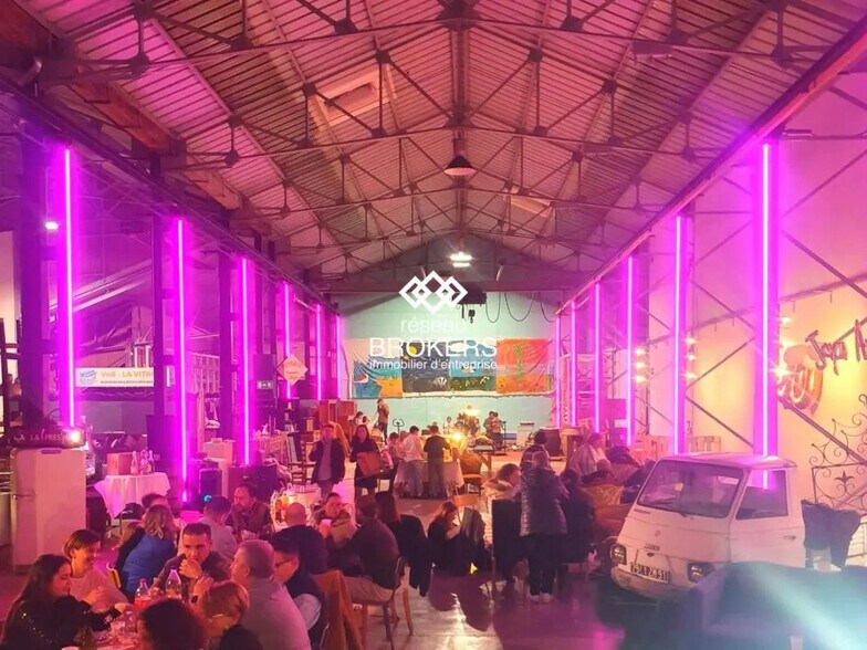 Local commercial dans Gien à vendre - Photo intérieure – Image 1 sur 8