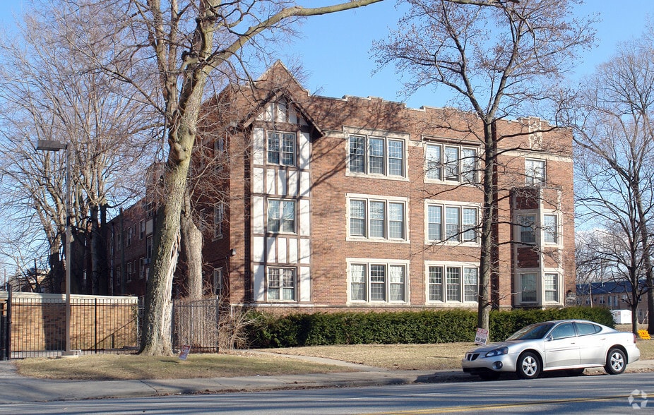 3541 N Meridian St, Indianapolis, IN à vendre - Photo de l’immeuble – Image 3 sur 16