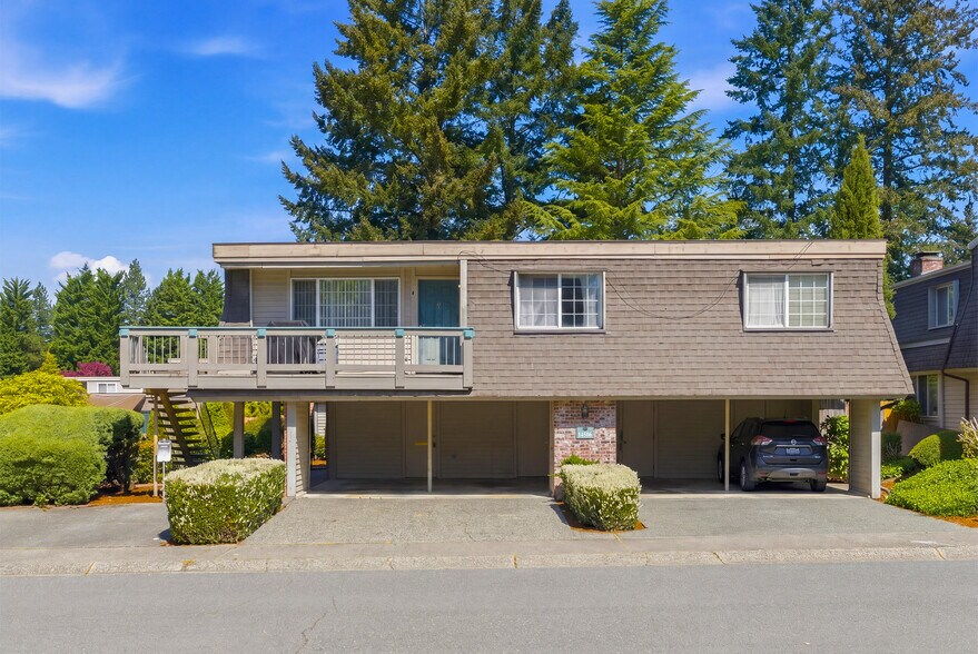 14506 NE 6th Pl, Bellevue, WA à vendre - Photo de l’immeuble – Image 3 sur 46