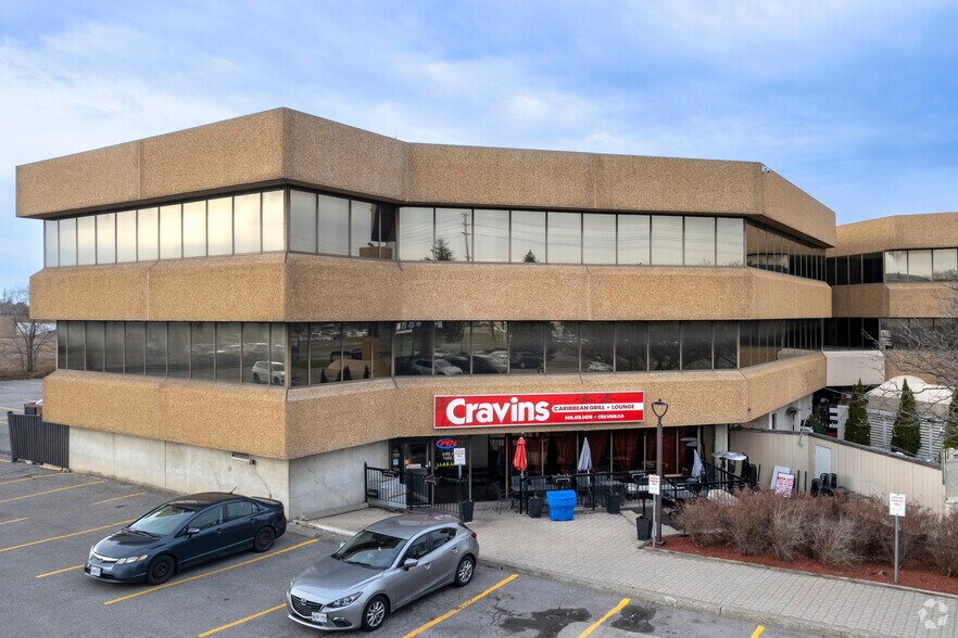 7270 Woodbine Ave, Markham, ON à louer - Photo principale – Image 1 sur 5