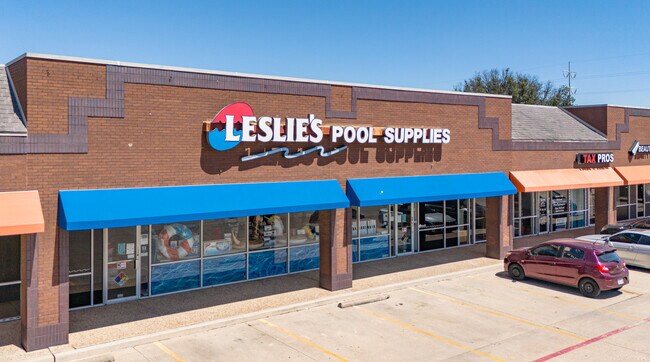 Plus de détails pour 6601 Watauga Rd, Watauga, TX - Bureau/Local commercial, Local commercial à louer