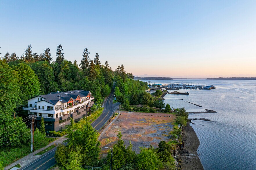 1801 W Bay Dr, Olympia, WA à louer - Photo de l’immeuble – Image 2 sur 18