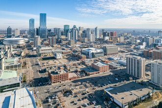 10301 109th St NW, Edmonton, AB - VUE AÉRIENNE  vue de carte