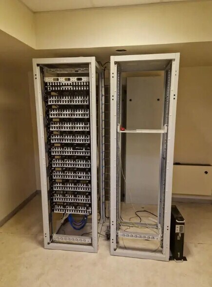 Bureau dans Boulogne-Billancourt à louer - Photo de l’immeuble – Image 2 sur 17