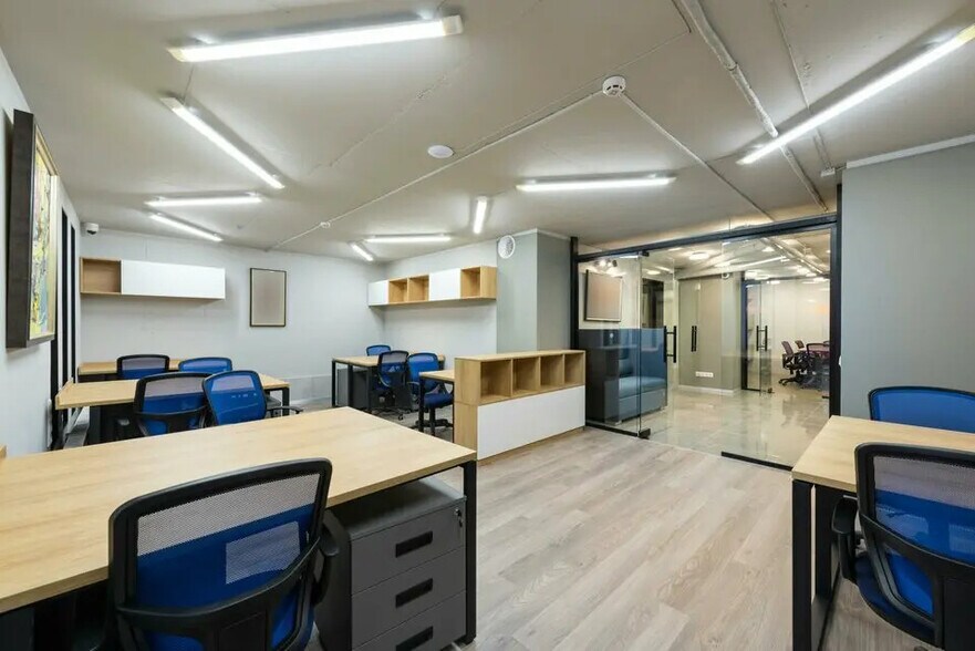 Bureau dans Tours à vendre - Photo de l’immeuble – Image 1 sur 4