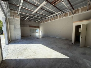 1592 SE Village Green Dr, Port Saint Lucie, FL à louer Photo intérieure– Image 1 sur 2