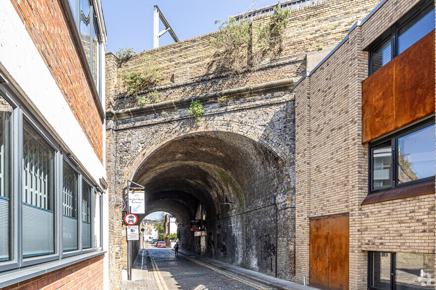 4C Prowse Pl, Londres à louer - Photo de l’immeuble – Image 3 sur 3