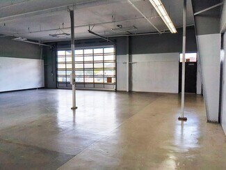 Plus de détails pour 80 Airport Blvd, Freedom, CA - Industriel/Logistique à louer