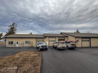 Plus de détails pour 902 SE Textron Dr, Bend, OR - Industriel/Logistique à louer