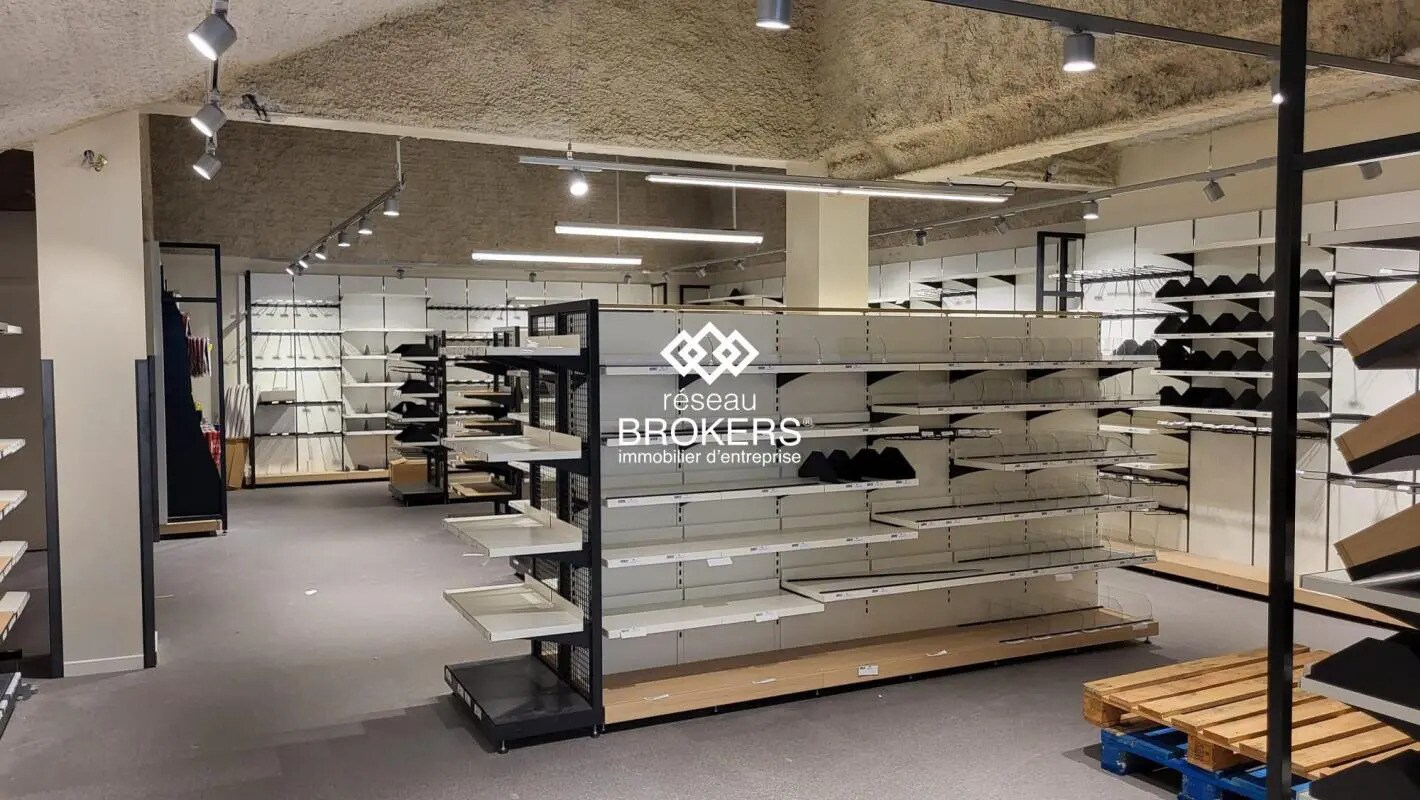 Local commercial dans Le Havre à louer Photo intérieure– Image 1 sur 4