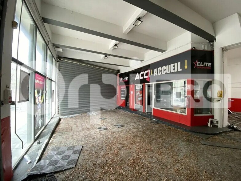 Local d’activités dans Le Havre à louer - Photo de l’immeuble – Image 3 sur 7