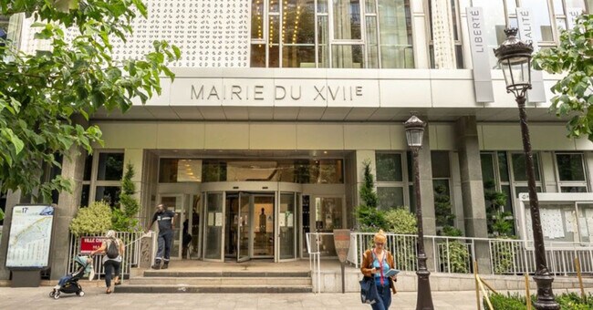 Plus de détails pour Local commercial à louer