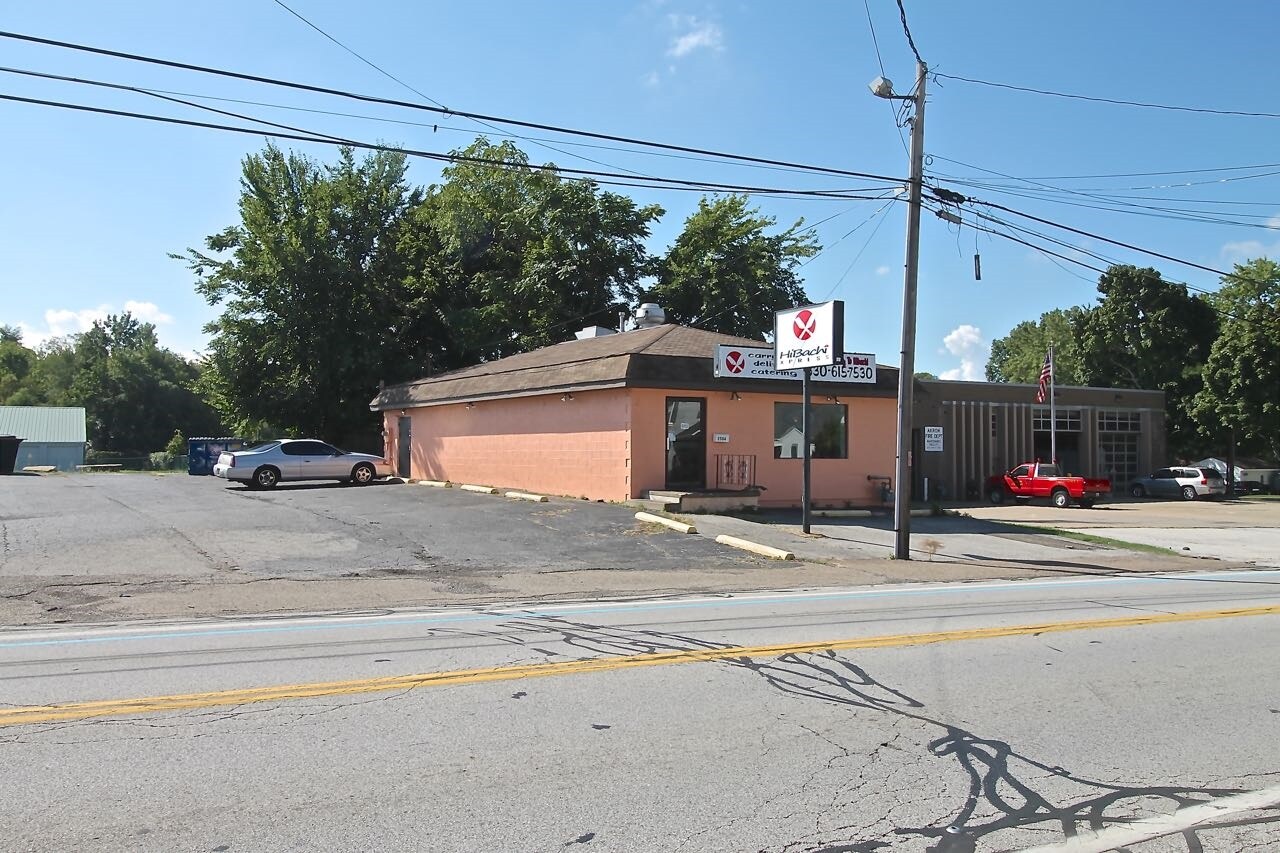 2504 Triplett Blvd, Akron, OH à vendre Photo principale– Image 1 sur 21