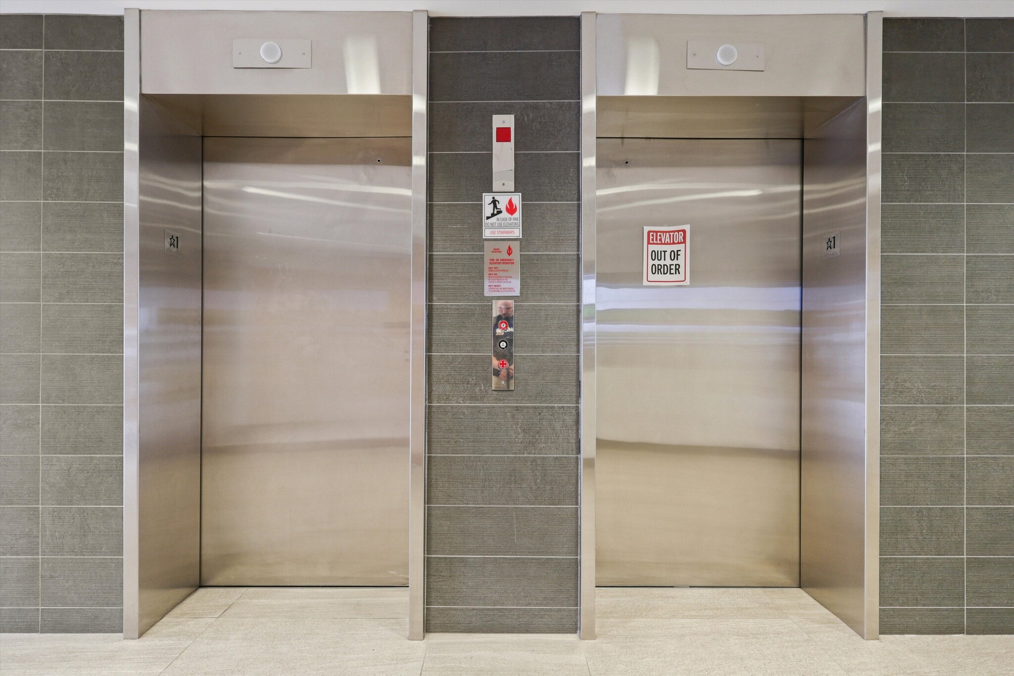 2 Pidgeon Hill Dr, Sterling, VA à louer Photo intérieure– Image 1 sur 10