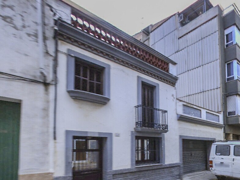 Immeuble residentiel dans El Vendrell, Tarragona à vendre - Photo de l’immeuble – Image 2 sur 3