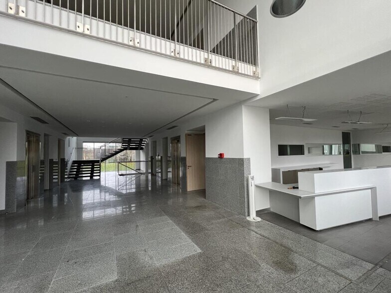 2 Rue René Caudron, Voisins-le-Bretonneux à vendre - Photo intérieure – Image 3 sur 13