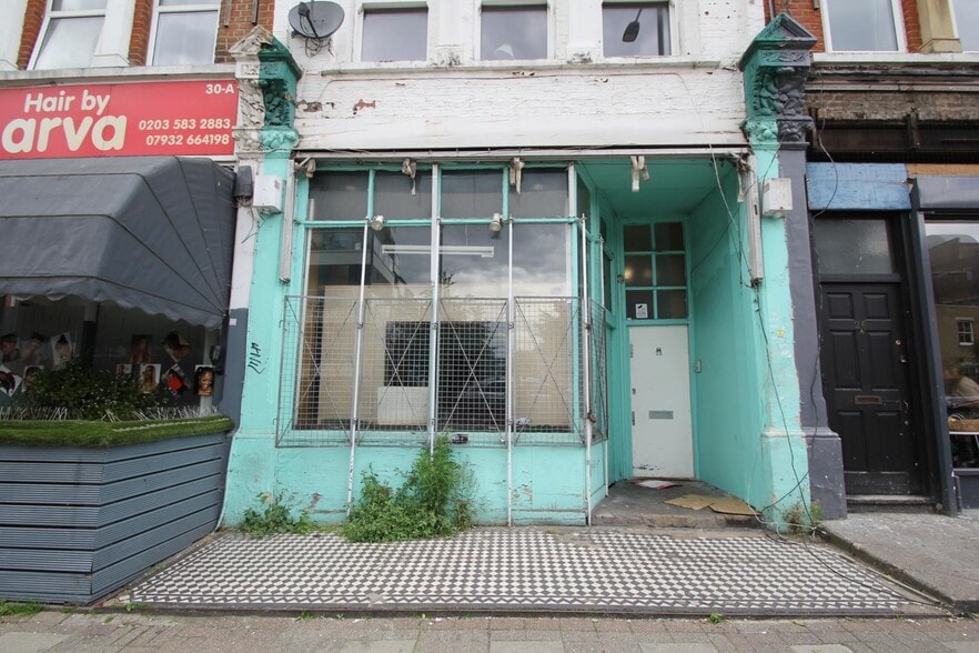 28 Willesden Ln, Londres à vendre - Photo de l’immeuble – Image 2 sur 10