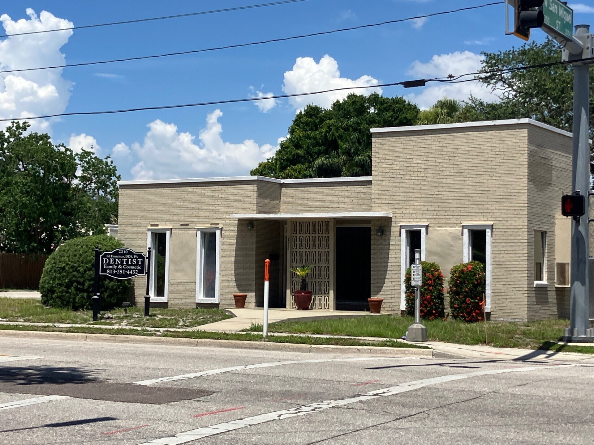 2210 S Macdill Ave, Tampa, FL à vendre Photo de l’immeuble– Image 1 sur 16
