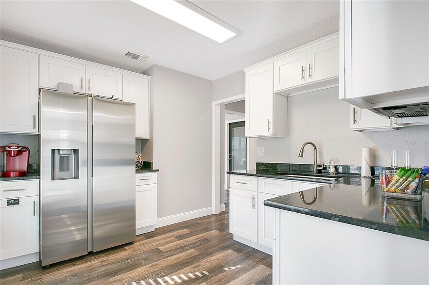 705 E Michigan St, Orlando, FL à vendre - Photo intérieure – Image 2 sur 6