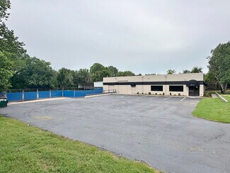 Plus de détails pour 400 S Coltrane Rd, Edmond, OK - Local d'activités à louer