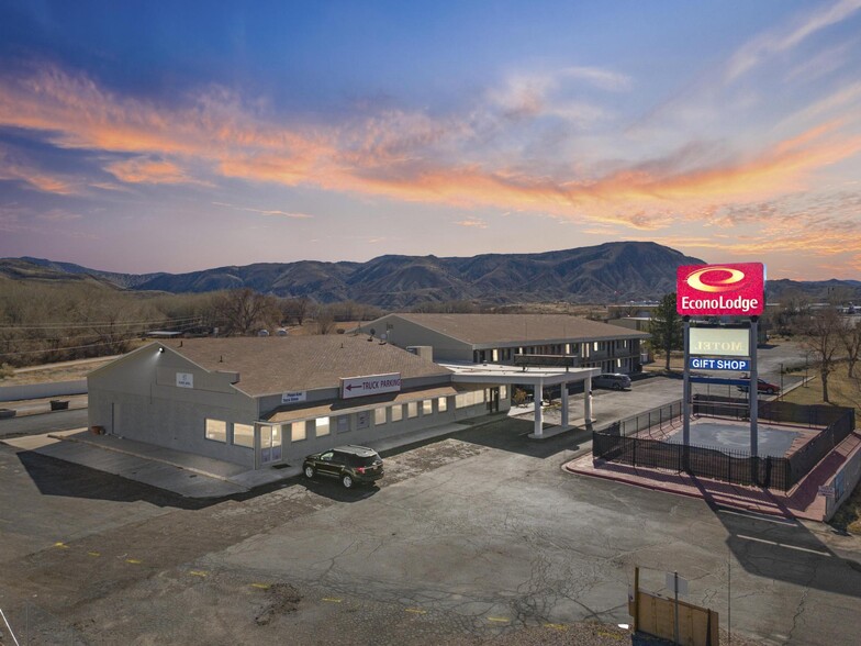 1225 S State St, Salina, UT à vendre - Photo de l’immeuble – Image 1 sur 84