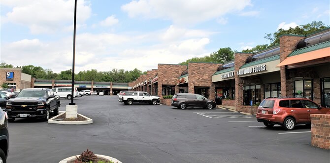 14321-14375 Manchester Rd, Manchester, MO à louer - Photo de l’immeuble – Image 2 sur 9