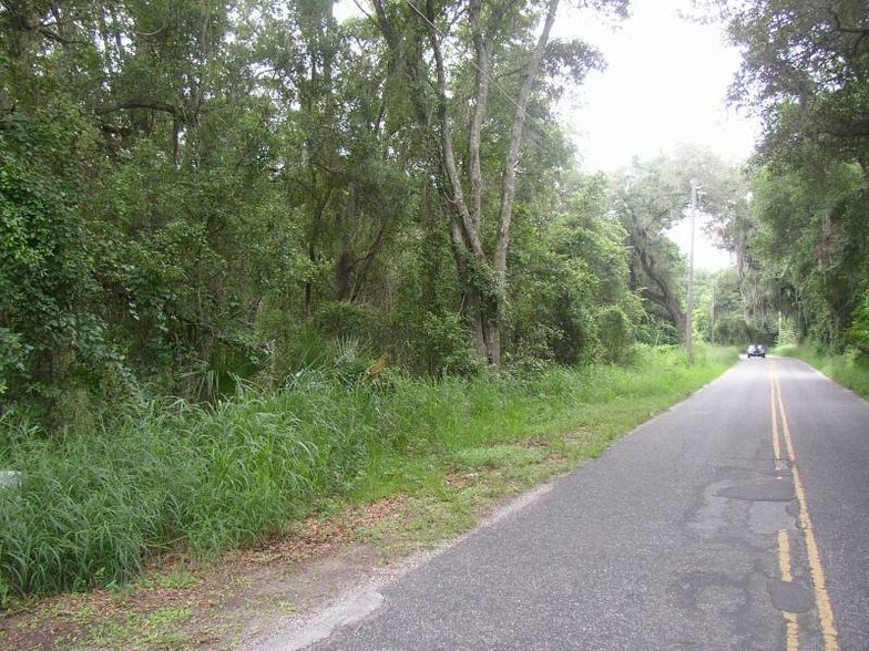 Montclair Rd, Leesburg, FL à vendre - Photo principale – Image 1 sur 2