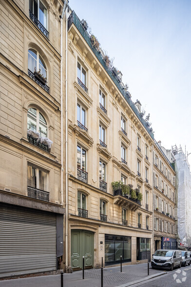 72 Rue D'Hauteville, Paris à louer - Photo principale – Image 1 sur 2