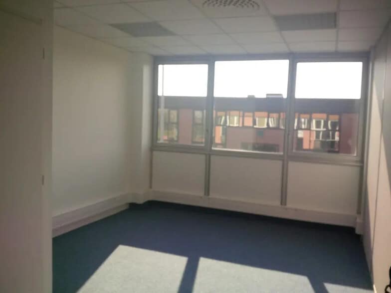 Bureau dans Blagnac à louer - Photo de l’immeuble – Image 3 sur 5