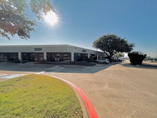 Plus de détails pour 2101 Midway Rd, Carrollton, TX - Local d'activités à louer